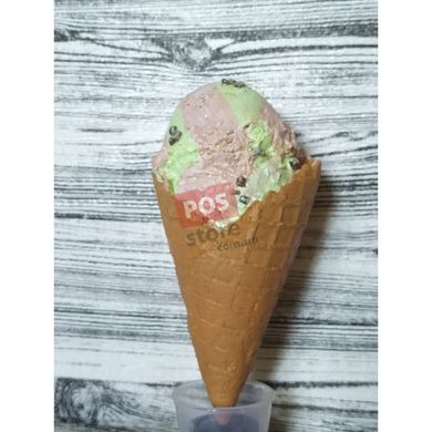 Муляж Мороженое рожок фисташково-карамельное два шарика