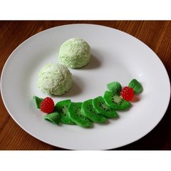 Муляж Мороженое Фисташковое 2 шарика+декор